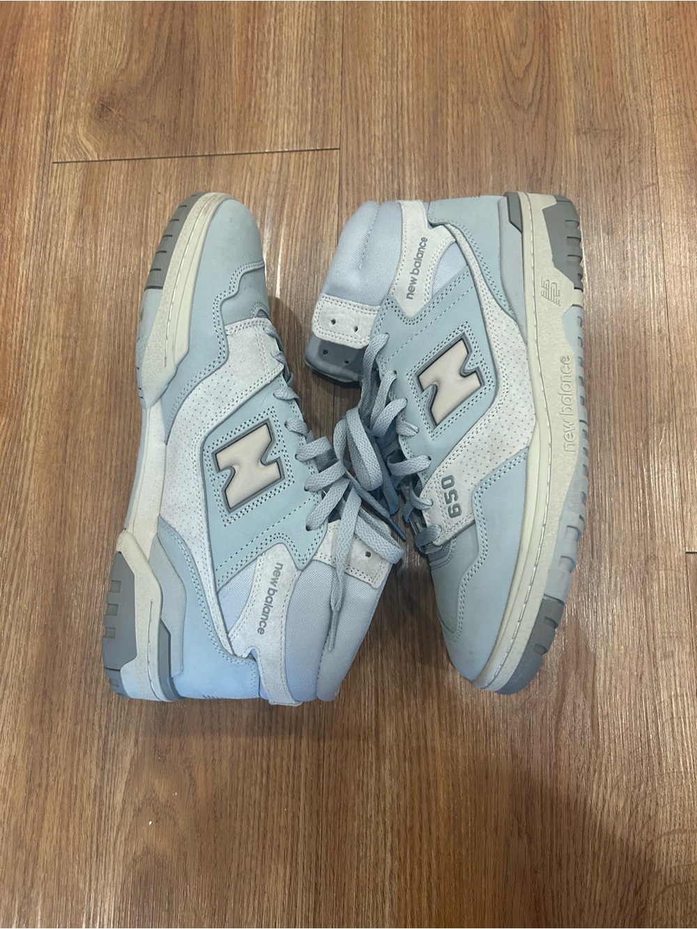 New Balance Men’s 650 Pale Blue and Gray Retro Sneakers